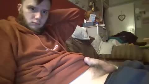 danieleverett42 online show from 10.30.25