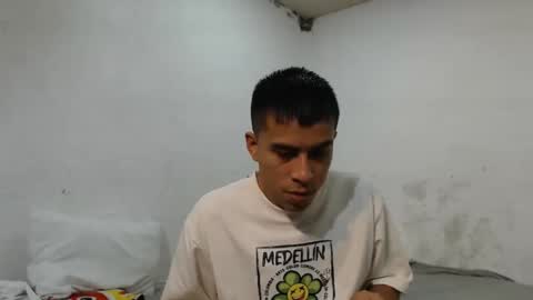 Snapshot of danielitopapii chatting on 12.27.24 danielitopapii online show from 12.27.24