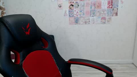 Daniella Martin online show from 05.17.26
