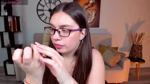 Daniella online show from 12.05.24