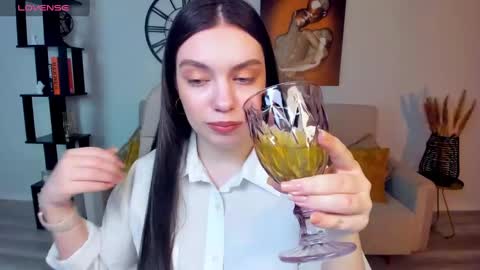 Daniella online show from 03.12.25