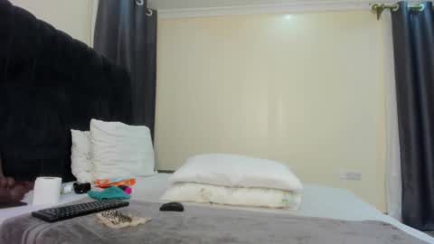 danielle_rock online show from 02.05.25