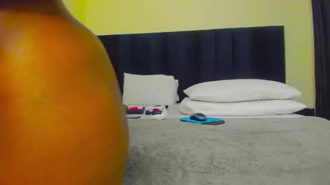 danielle_rock online show from 09.19.25