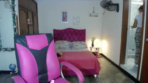 Angie online show from 12.01.24