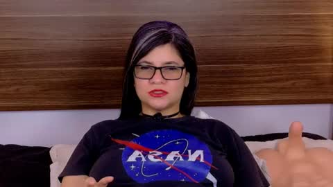 daniellerain online show from 07.27.26