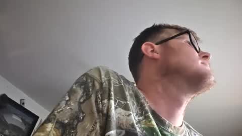 Daniel    y. online show from 02.22.26