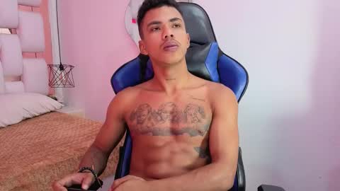 JUAN online show from 11.16.25