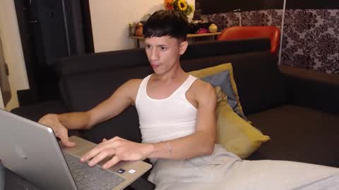 Daniels Cruz online show from 02.01.26