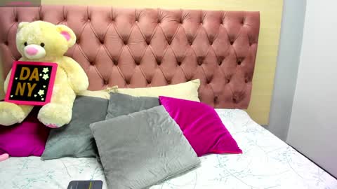 DaniiBelluci  online show from 01.13.25