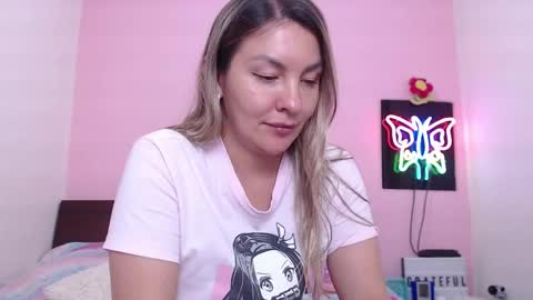Snapshot of danika_bellaa chatting on 01.21.25 K A R O L online show from 01.21.25