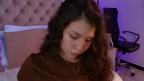 Snapshot of danika_x chatting on 07.12.26 Danika online show from 07.12.26