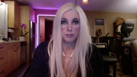 DanikaWhite69 online show from 02.16.25