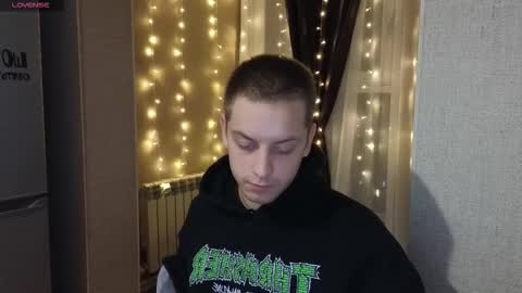 danila online show from 12.03.25