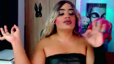 danipein online show from 10.17.25