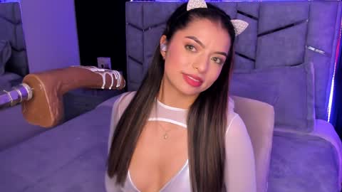 Dani Phonenix online show from 01.29.25