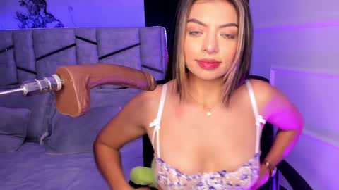 Dani Phonenix online show from 02.03.25