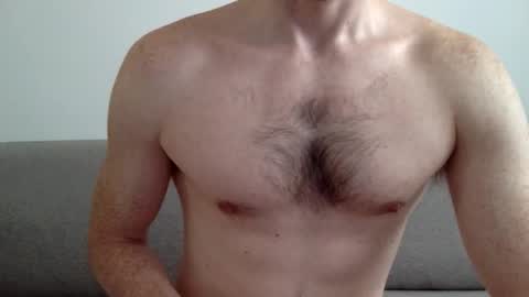 Snapshot of danishguysdicks chatting on 09.30.25 Buzzy online show from 09.30.25