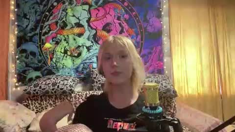 danitavranich online show from 08.03.26