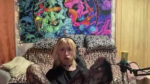 danitavranich online show from 08.05.26