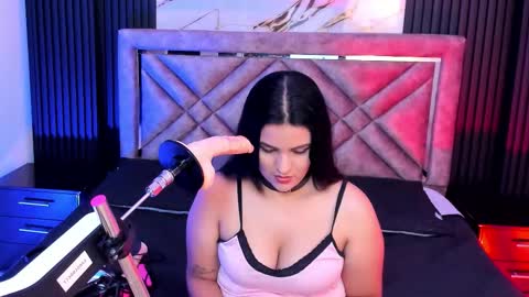 Dani whatson online show from 09.28.25