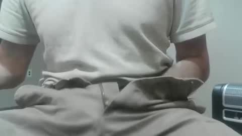 danl20012001 online show from 10.22.25