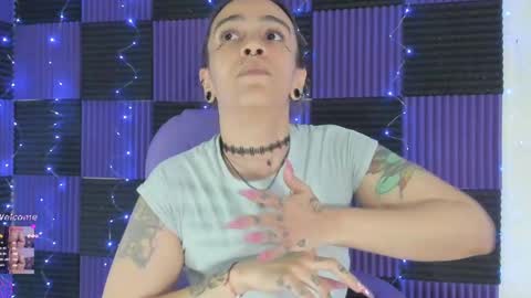 Dannacastle online show from 04.05.26