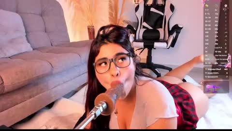 danna_adams1 online show from 02.12.25
