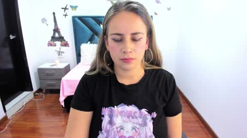 Danna martinezz online show from 01.09.25