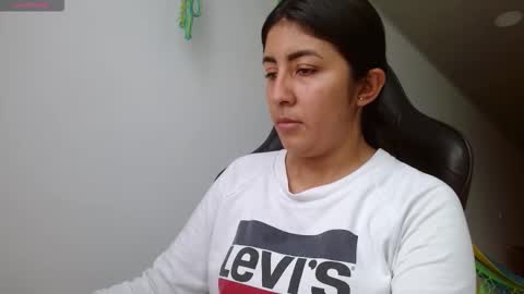 Snapshot of danna_peterson chatting on 10.28.25 Danna online show from 10.28.25