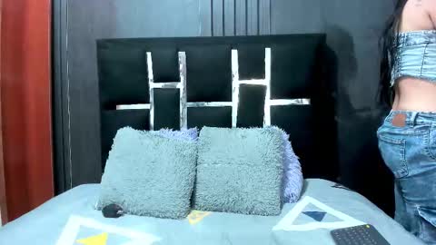 Snapshot of danna_rosee1 chatting on 10.22.25 Danna online show from 10.22.25