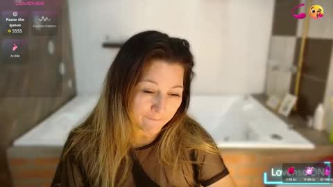 D a n n a   w e s t e r online show from 09.17.25