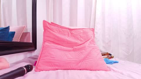 Snapshot of dannaberlin chatting on 01.11.25 Danna Berlin  online show from 01.11.25