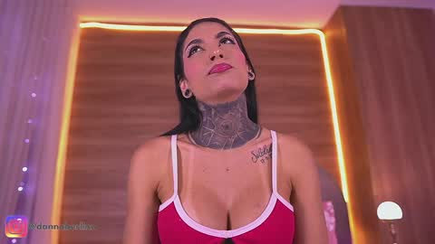 Danna Berlin  online show from 03.16.26