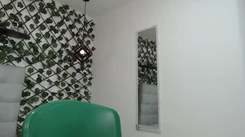 Snapshot of dannaberlin_0 chatting on 03.09.25 dannaberlin_0 online show from 03.09.25