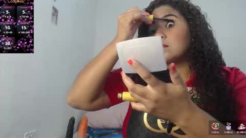 Snapshot of dannaberlin_0 chatting on 09.28.25 dannaberlin_0 online show from 09.28.25