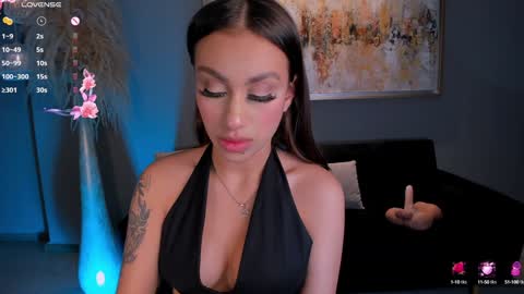Danna Cruz  online show from 12.03.24