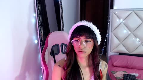 Dannamunoz130 online show from 12.26.24