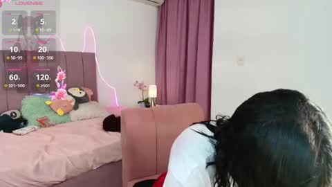 Snapshot of dannagabriella chatting on 12.05.25 dannagabriella online show from 12.05.25