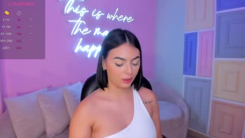 Danna Gibbs online show from 12.09.24