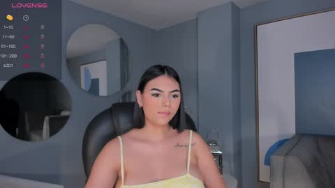 Danna Gibbs online show from 12.10.24