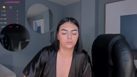 Danna Gibbs online show from 12.10.24