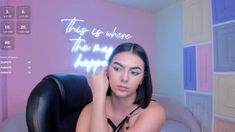 Danna Gibbs online show from 12.19.24
