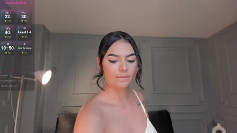 Danna Gibbs online show from 02.02.25