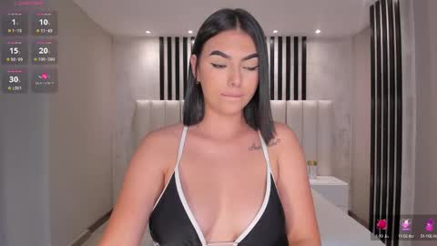 Danna Gibbs online show from 02.11.25