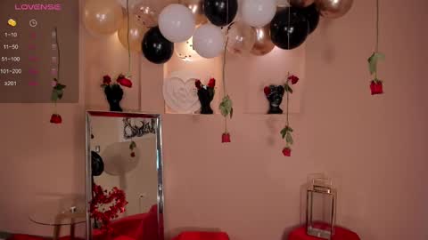 Danna Gibbs online show from 02.14.25