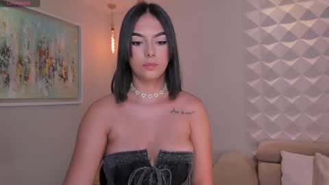 Danna Gibbs online show from 03.06.25