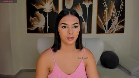 Danna Gibbs online show from 03.09.25