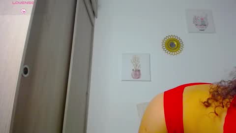 Snapshot of dannagomez07 chatting on 09.18.25 The love of your life online show from 09.18.25