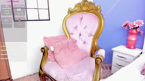 Danna online show from 10.17.25