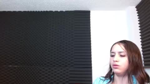 dannamomcerrat online show from 12.04.24